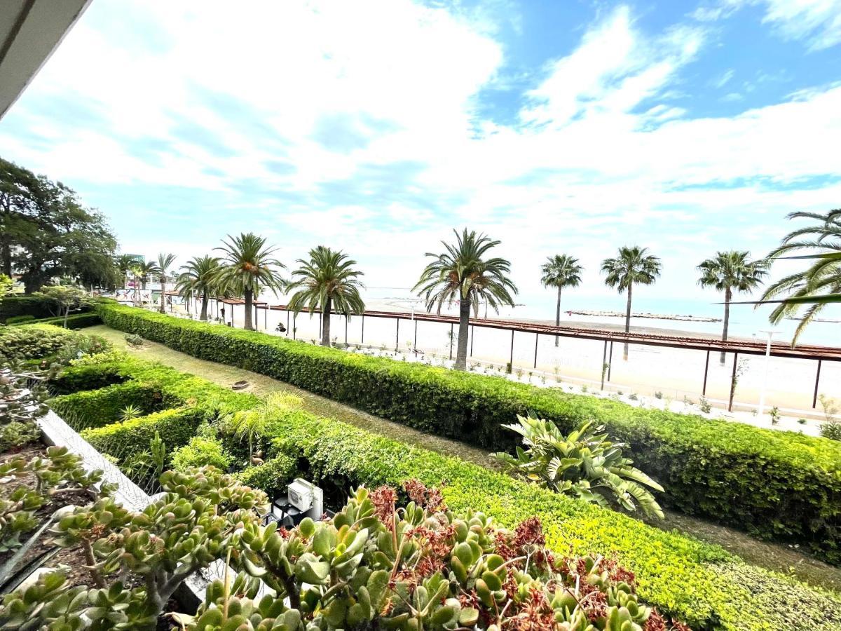 Plage Landsberg - Saint-Laurent-Du-Var Exterior photo